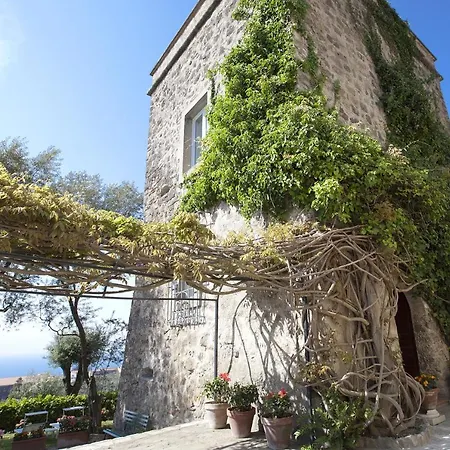 I Cavalieri Del Giglio Massa Lubrense
