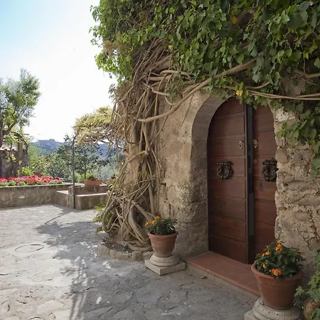 Villa I Cavalieri Del Giglio